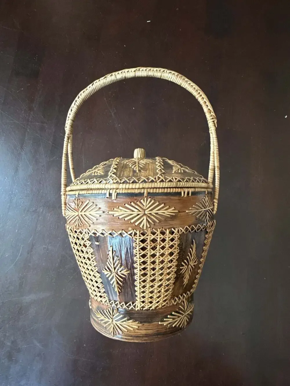 Vintage Decorative Asian Woven Bamboo Rice Basket with Lid and Handle